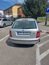 Vând Skoda Fabia 2001