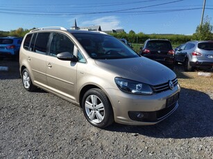 Vw Touran, model Life, 2014, impecabil