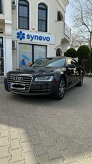 Audi A8 3.0 TDI DPF quattro tiptronic