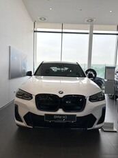 BMW iX3 Standard