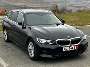 BMW Seria 3 318d Touring Aut. Edition Luxury Line Purity