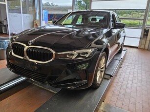 BMW Seria 3 318i AT