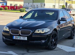 BMW Seria 5 525d xDrive Touring Aut. Luxury Line