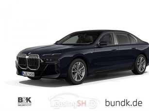 BMW Seria 7 740 d xDrive M Sport DA-Pro PA-Pro B&W Pano Luft