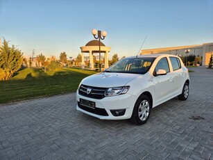 Dacia Sandero 1.2 16V 75 Laureate