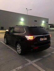 Mitsubishi Outlander 2.0 4WD Plug-In Hybrid