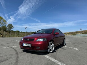 Opel Astra 2.0 16V Turbo Coupe Bertone