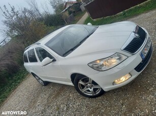 Skoda Octavia 1.6 TDI (Green tec) 4x4 Style