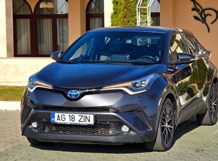 Toyota C-HR 1.8 HSD 122 CP 4x2 CVT C-ult Style bi-tone