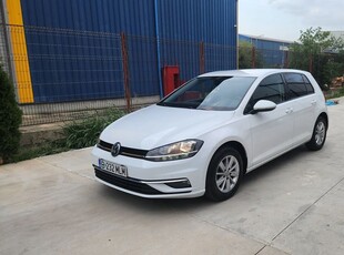 Volkswagen Golf 1.6 TDI Trendline