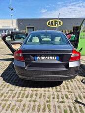 Volvo S80 2.4D Momentum