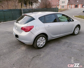 Opel Astra J 1,7 Diesel