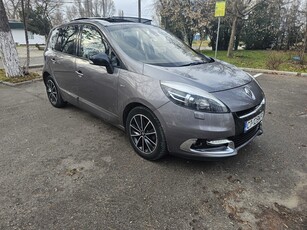 Renault Scenic BOSE 1.6 dci 130 CP 2012 (panoramic, keyless, xenon)