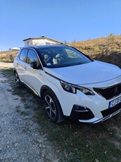 Vând Peugeot 3008 plug in hibrid 4x4 300 CP