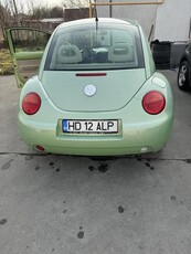 Vand Vw New Beetle 1,9 tdi, culoare verde