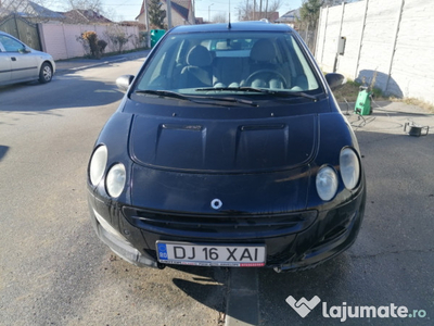 Smart forfour masina