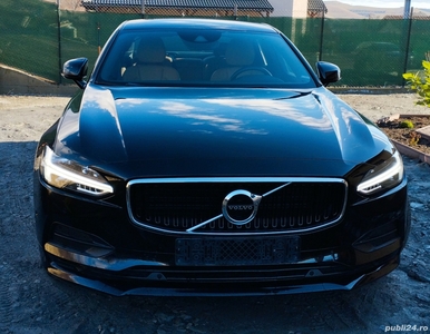 Vând Volvo S90 2L Diesel Interior exterior impecabil Cutie manuala Km 236455