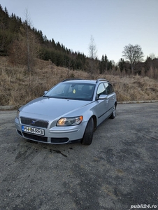 Vând Volvo V50 2.0