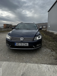 Vând vw Passat 2.0 170 cp