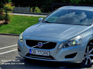 2013 Volvo V 60 D6 Plug-in Hybrid Summum AWD