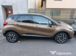 Renault Captur masina