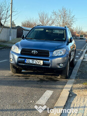 Toyota Rav 4. 4x4