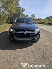 VW Touareg 7P masina