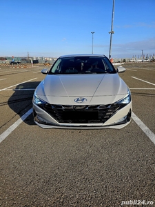 Hyundai elantra 2021