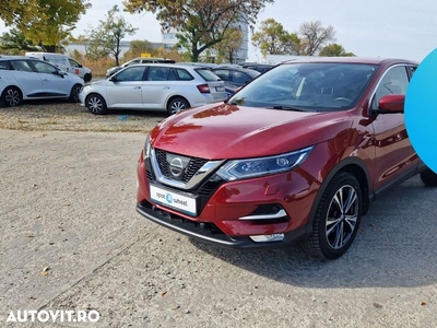 Nissan Qashqai 1.2 DIG-T Start/Stop X-TRONIC N-Connecta