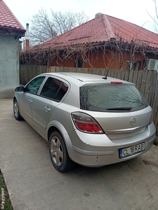 Opel astra h 1.4 90 cp 2008