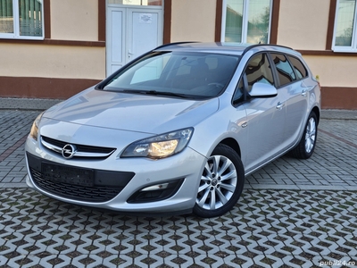 Opel Astra J -An 2014- 1.7(Diesel), 110 Cai, Navigație