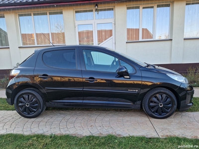 Peugeot 207 1.4 16 V An 2008