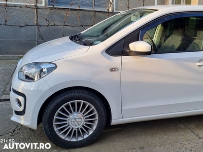 Volkswagen up! 1.0 High