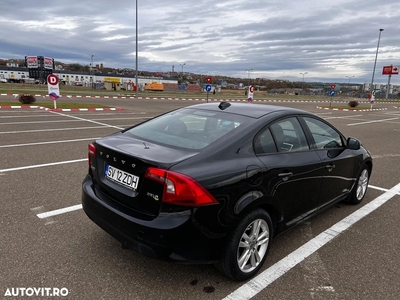 Volvo S60 DRIVe Start-Stop Kinetic