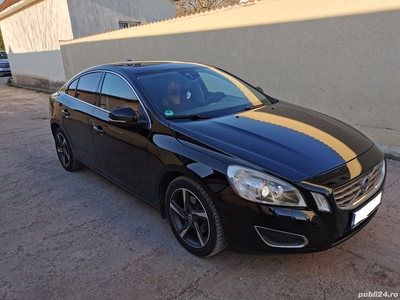 Volvo S60 modelul Summum