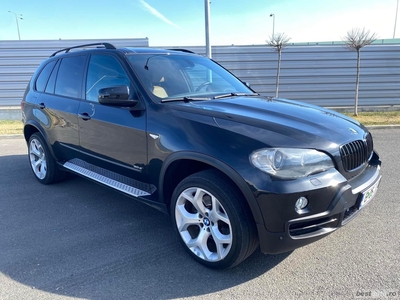 BMW X5 e70 3.0d 2007 Proprietar Sunroof Piele NAVI Bi-Xenon 8950-euro