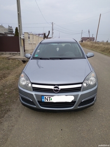 Opel astra h 2005 1.6 benzină
