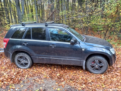 SUZUKI Grand Vitara