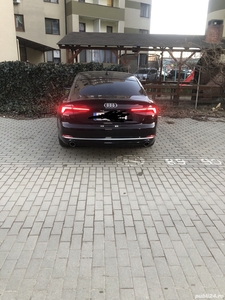 Vând Audi A5