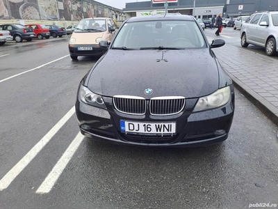 vand bmw seria3,5300