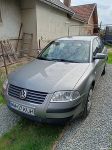 Vând Vw Passat 1,9 TDI