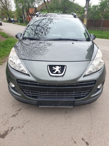 Peugeot 207 SW OUT HDI 115