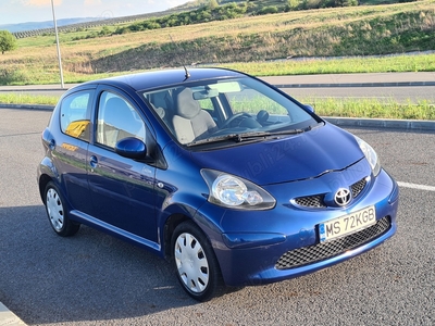 Toyota Aygo 1.0 Benzină