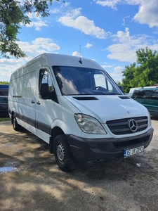 mercedes sprinter 313