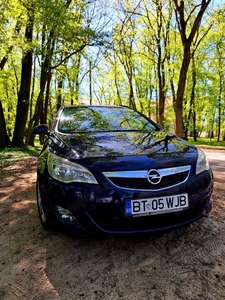 Opel Astra J Sport Tourer 1.7 CDTI