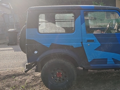 Suzuki samurai