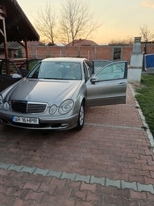 Vand Mercedes E class W211