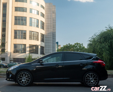 Ford Focus 2.0 TDCi DPF Powershift Titanium