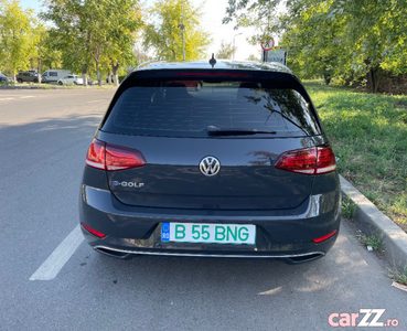 Volkswagen e-Golf ELECTRIC 2019,Cutie Automata,Navigatie,Full Option