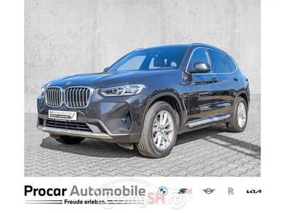 BMW X3 xDrive20d Navi Pano AHK LED Hifi Standhzg. Sp